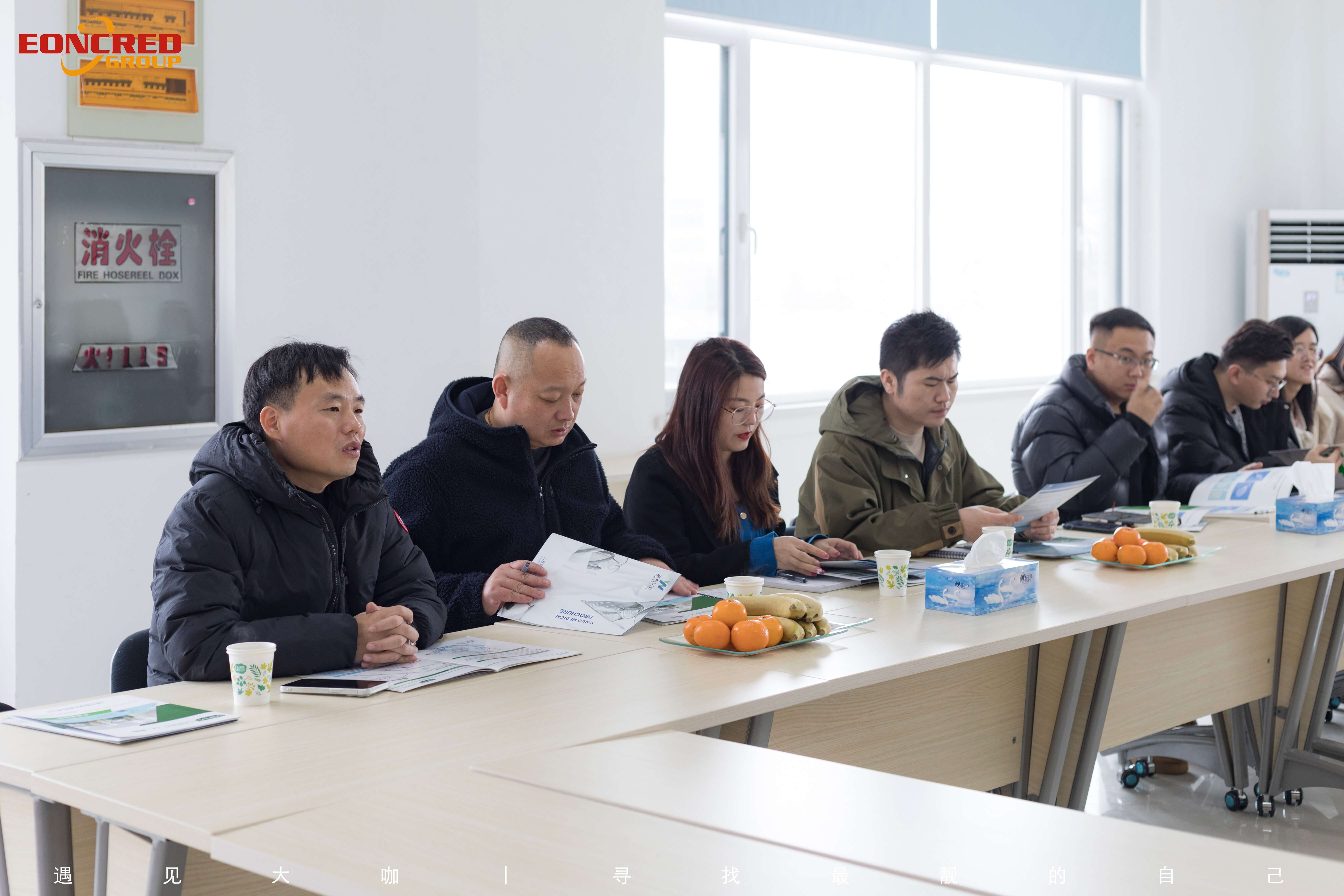 4B5A3285.jpg 4B5A3285.jpg